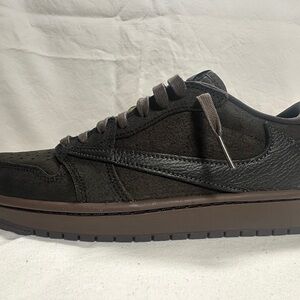 Nike Men's Black and Dark Brown Sneakers